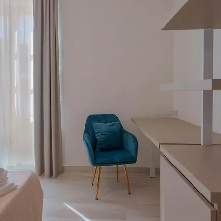 Hotel Maison Del Sole 3*