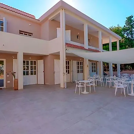 Hotel Maison Del Sole 3*